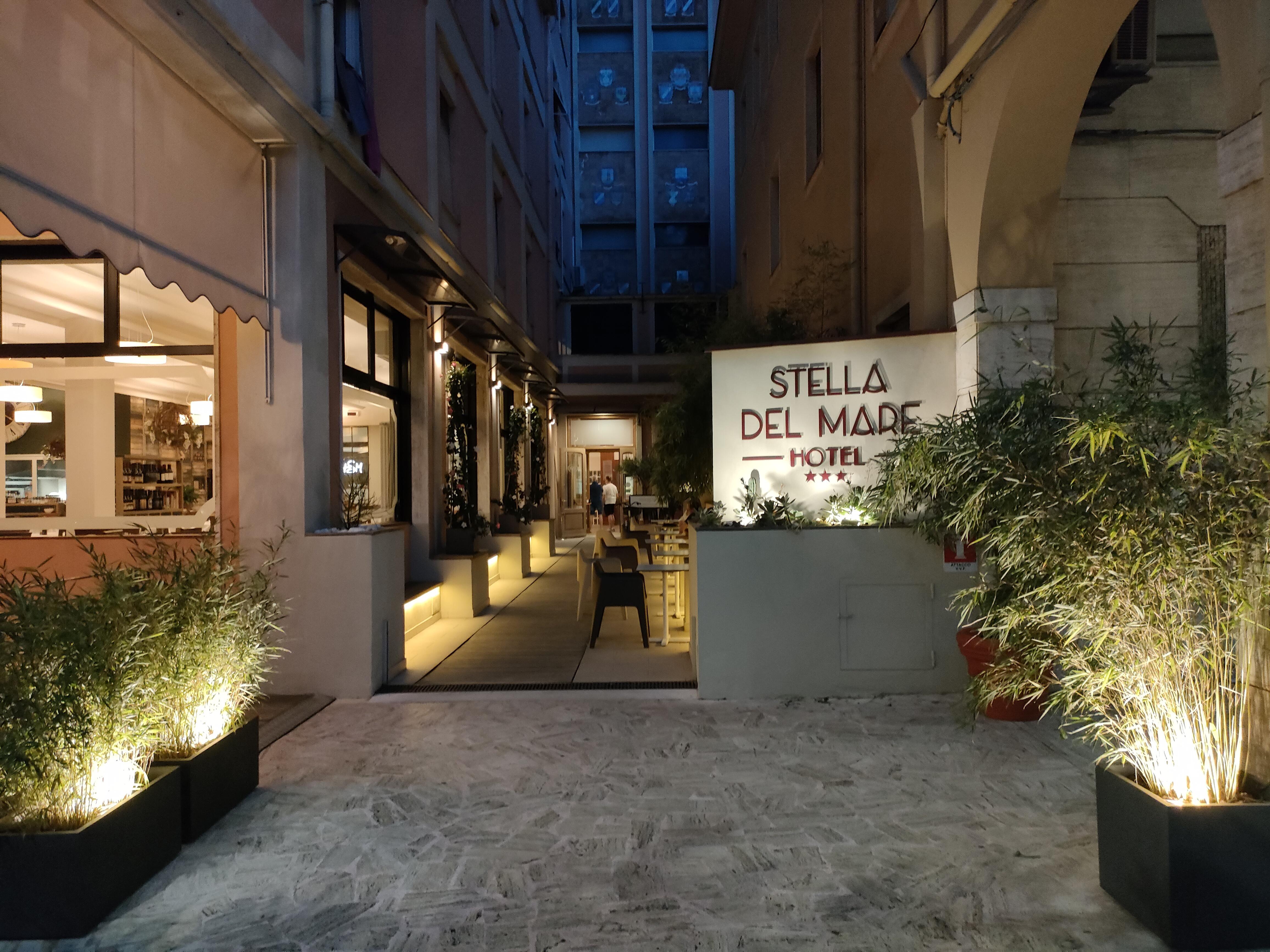 Hotel Stella Del Mare Chiavari Bagian luar foto